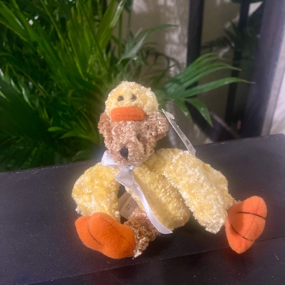 Ganz EASTER Mini Ducky Bear Collectible. NWT
